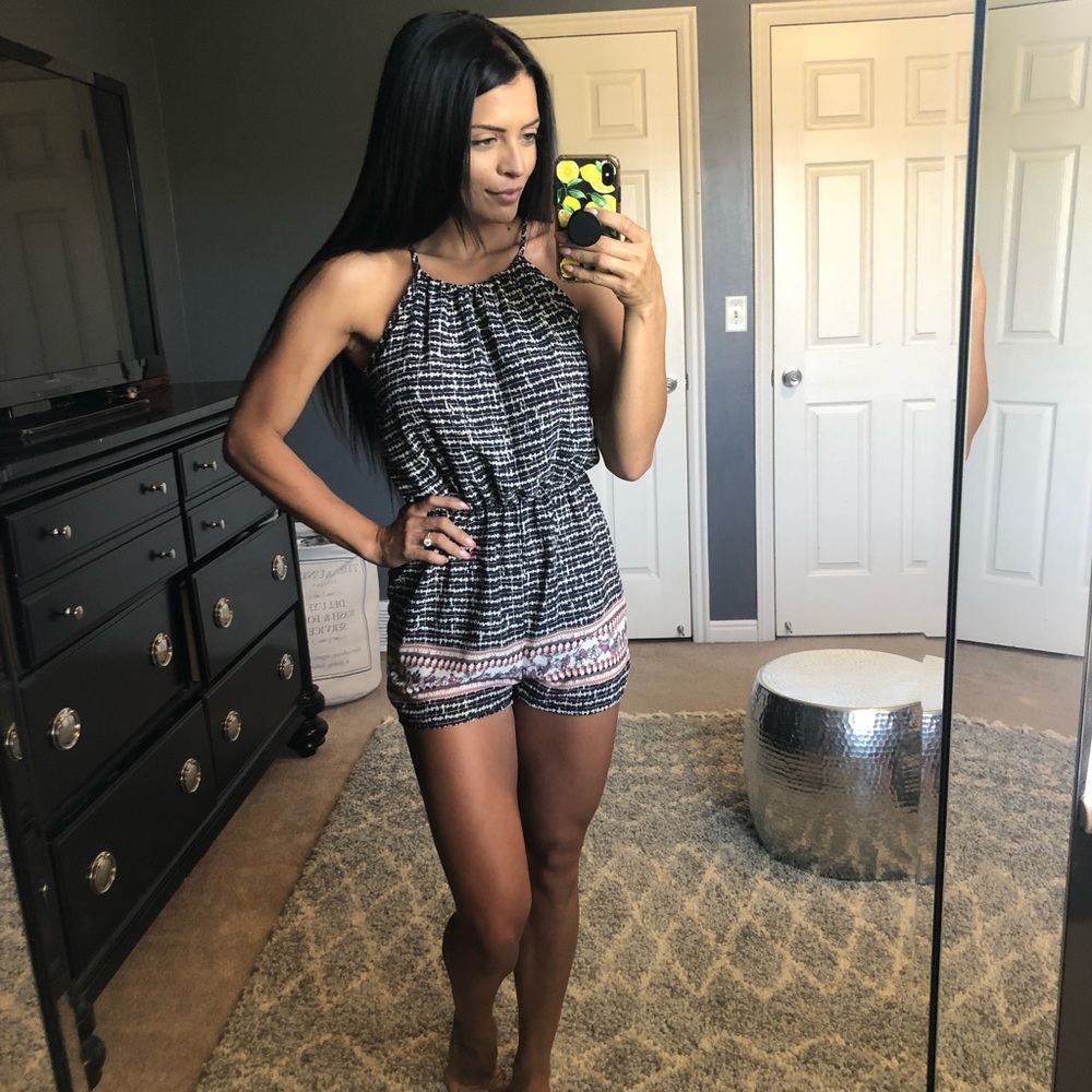 Pattern Short Romper - image 3
